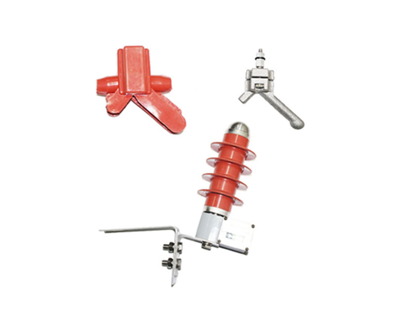 Arc-suppression type overvoltage protector