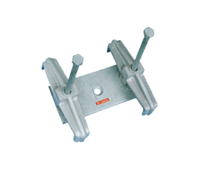 Slot-shaped busbar fixing hardware (for indoor use)